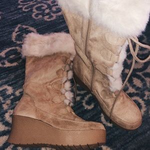 Canyon River Blues Platform Faux Boots